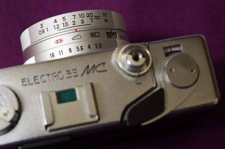 YashicaElectro35MC 3.jpg
