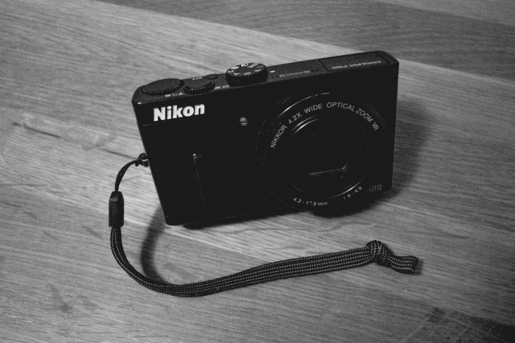 NikonCoolpixP300